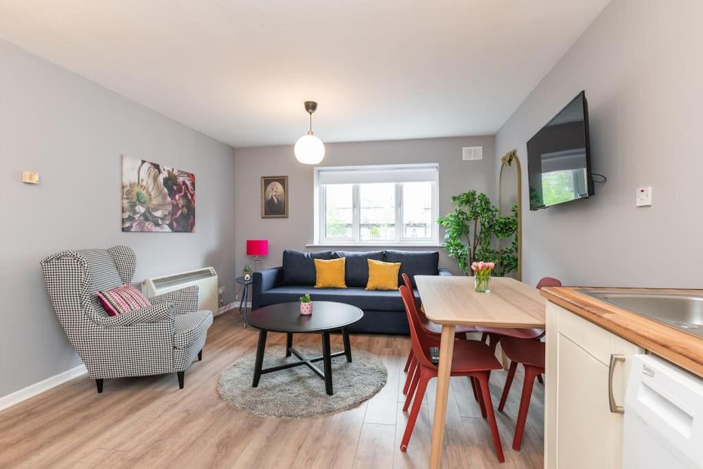 Fully Refurb Drogheda Apartment3 1St Floor Bagian luar foto
